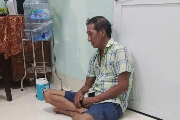 Phan Văn Còn phóng hỏa nhà ' vợ hờ ' sau khi nhậu say ở An Giang - Ảnh 2.