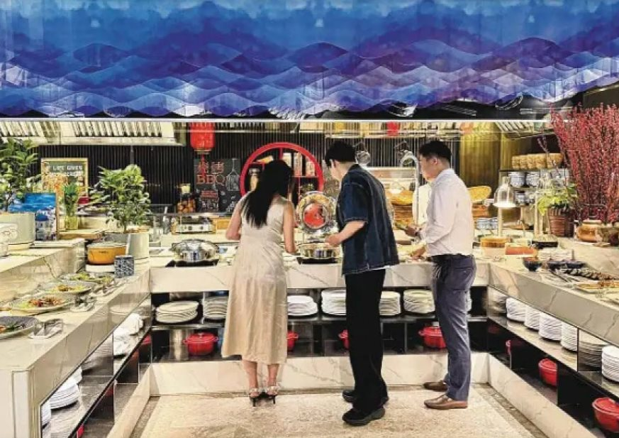 Đ&ecirc;m mai mối của giới si&ecirc;u gi&agrave;u: T&igrave;nh y&ecirc;u hay chiến lược đầu tư? - Ảnh 2.