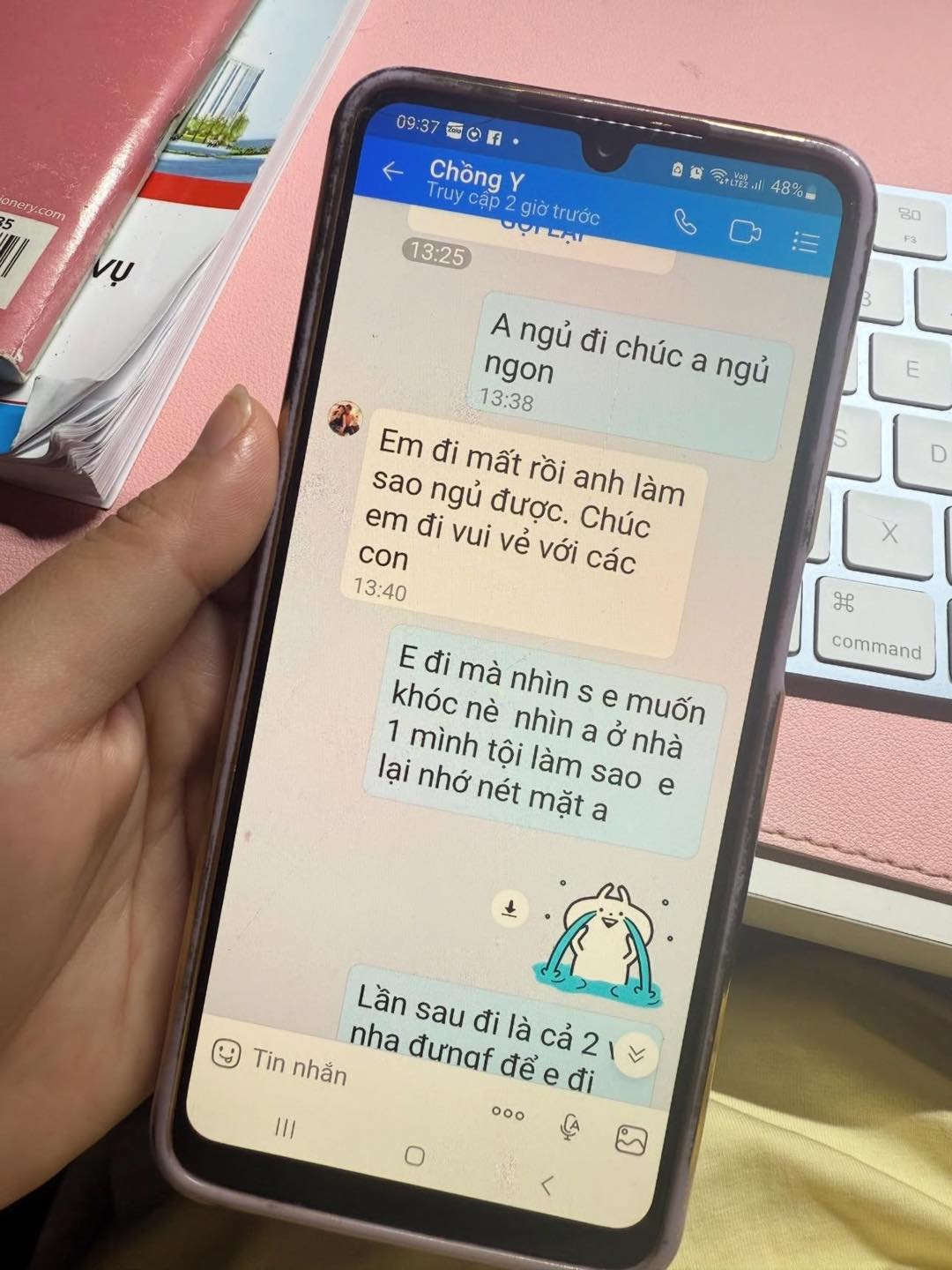 Con g&aacute;i sốc to&agrave;n tập khi "đọc trộm" tin nhắn của bố mẹ d&ugrave; họ c&oacute; th&oacute;i quen c&aacute;ch 30 ph&uacute;t lại c&atilde;i nhau 1 lần - Ảnh 2.