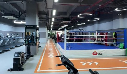 Người đàn ông mất 3 tỷ đồng vì tin vào thẻ hội viên gym VIP không tưởng - Ảnh 2.