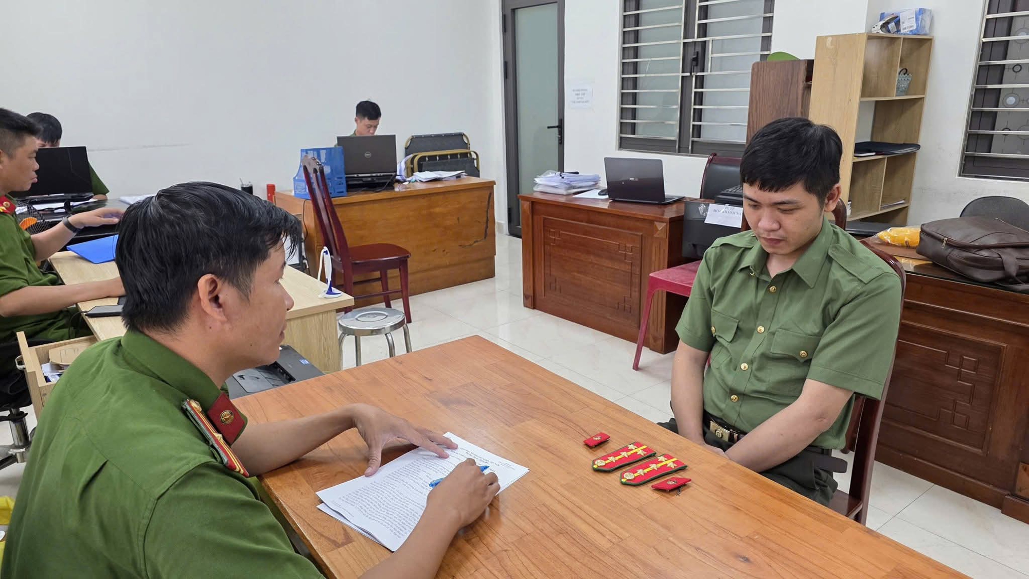 Giả danh công an lừa đảo chiếm đoạt tài sản tại Đà Nẵng - Ảnh 1.