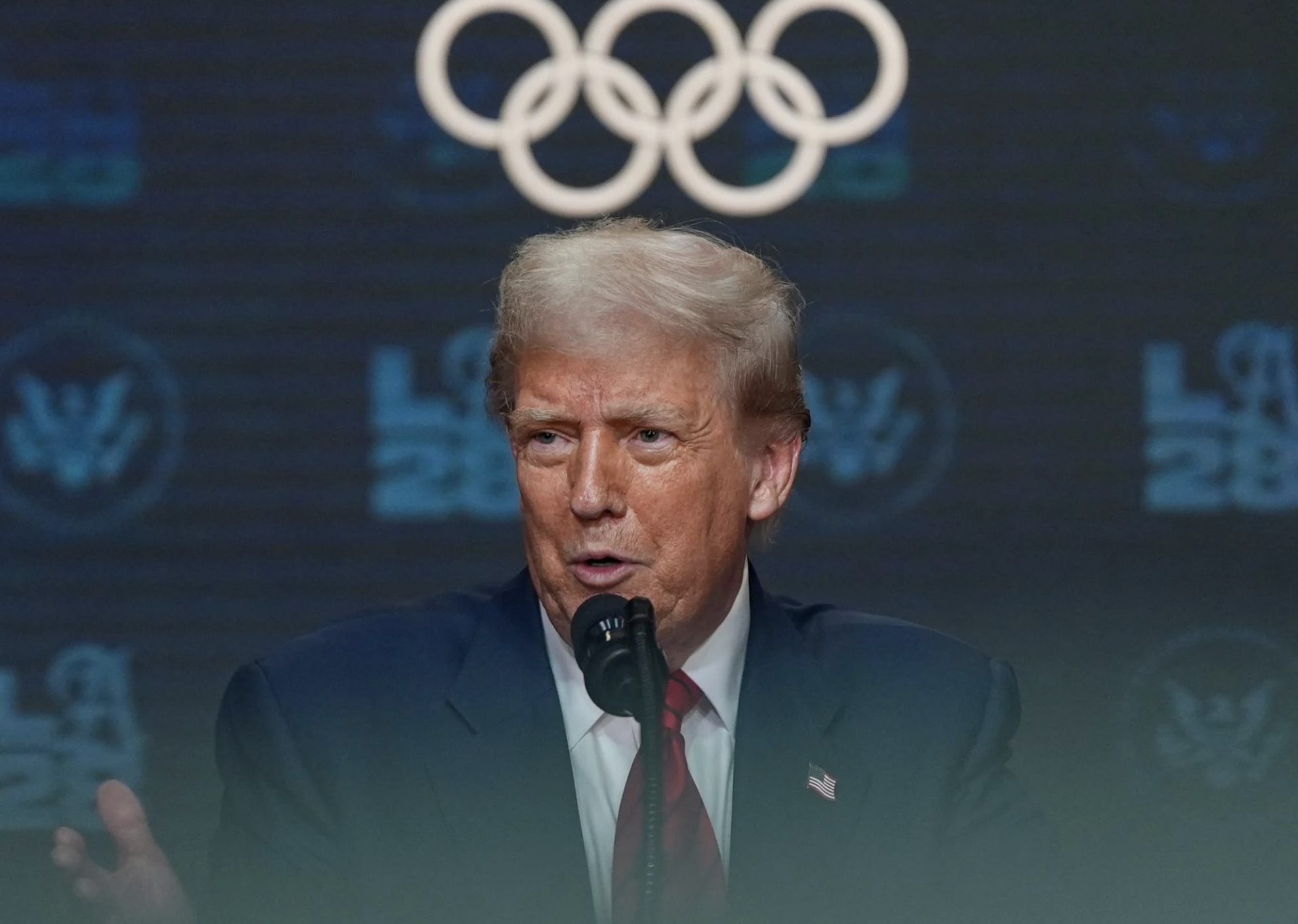 Tổng thống Donald Trump thành lập lực lượng đặc nhiệm giám sát Olympic 2028- Ảnh 2. Tổng thống Donald Trump thành lập lực lượng đặc nhiệm giám sát Olympic 2028- Ảnh 2.