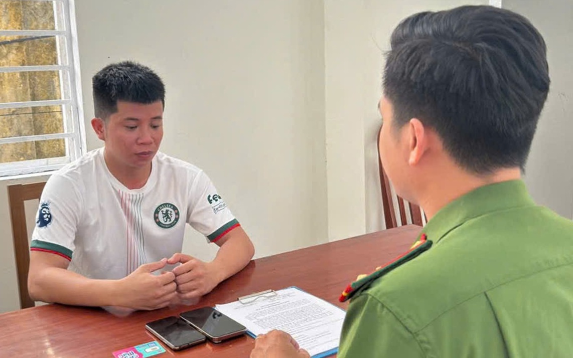 Giải cứu thiếu nữ 14 tuổi bị người lạ chở đi nhiều nơi xa - Ảnh 2.