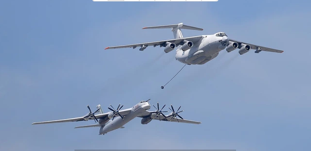 Đòn tấn công tầm xa của Không quân Nga và công nghệ quân sự hiện đại - Ảnh 2.