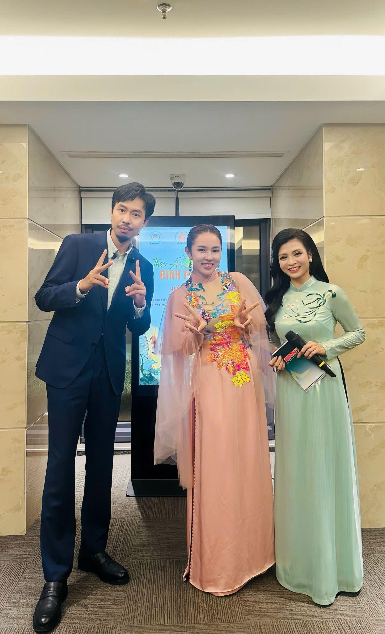 Bảo Trâm Idol đồng hành cùng nạn nhân da cam: "Họ có cảm xúc, có mơ ước... và truyền cảm hứng" - Ảnh 1. Bảo Trâm Idol đồng hành cùng nạn nhân da cam: "Họ có cảm xúc, có mơ ước... và truyền cảm hứng" - Ảnh 1.