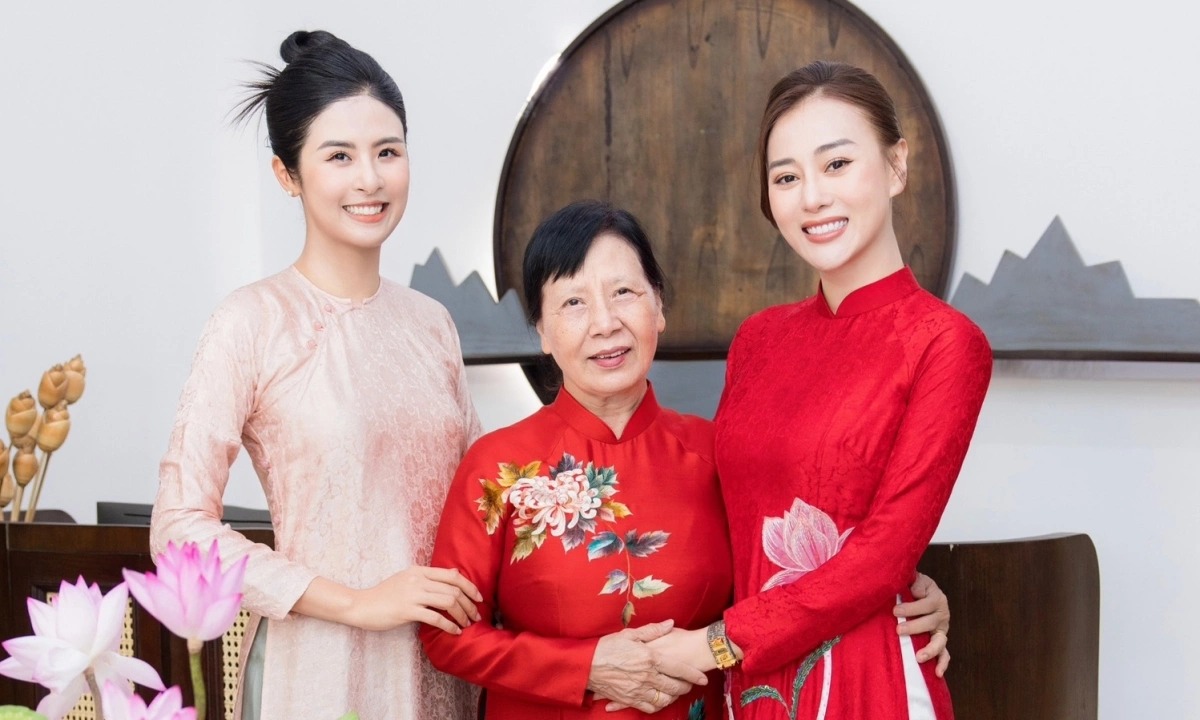 Rõ mối quan hệ của Phương Oanh và mẹ chồng sau 2 năm làm dâu - Ảnh 2. Rõ mối quan hệ của Phương Oanh và mẹ chồng sau 2 năm làm dâu - Ảnh 2.