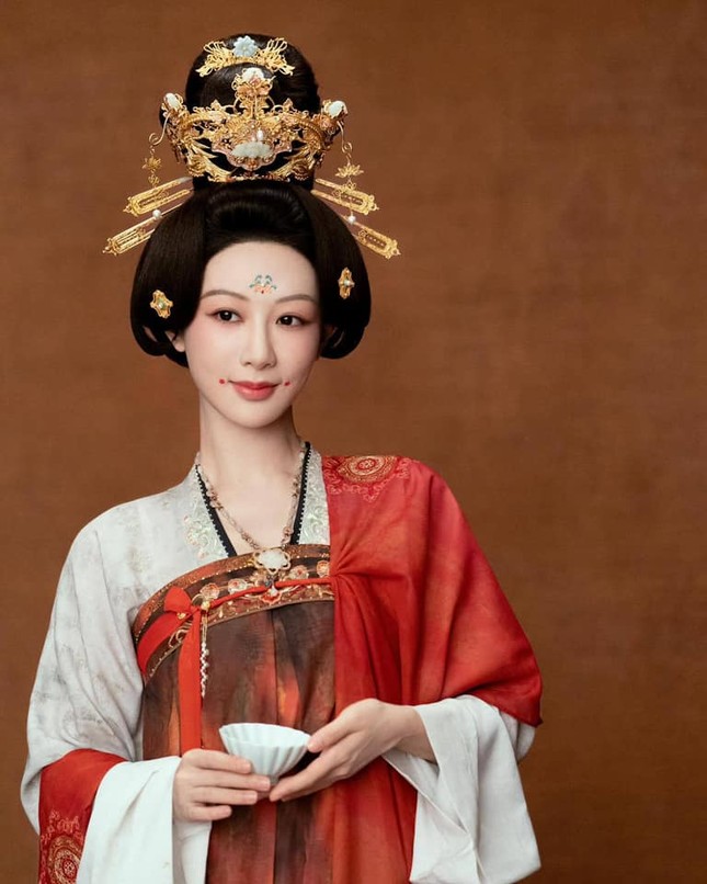 10 phim cổ trang có tạo hình đẹp nhất Trung Quốc, xem tới đâu xuýt xoa tới đấy "ước gì được xuyên không" - Ảnh 38. 10 phim cổ trang có tạo hình đẹp nhất Trung Quốc, xem tới đâu xuýt xoa tới đấy "ước gì được xuyên không" - Ảnh 38.