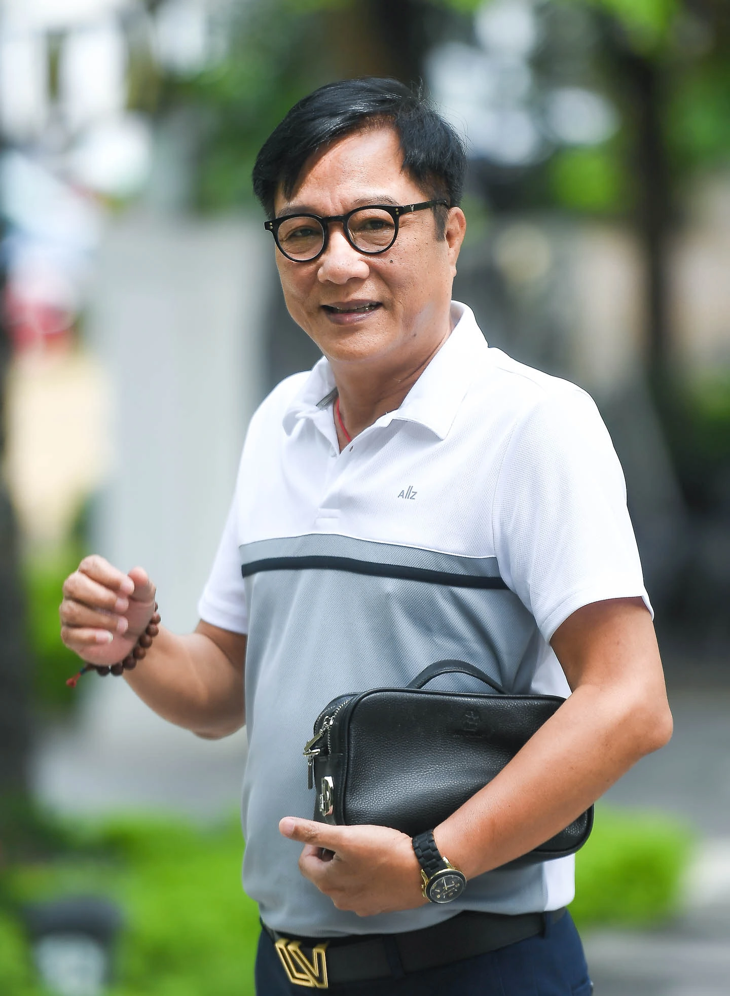 Nam NSND ở chung cư đường Nguyễn Xiển, U70 cực phong độ, viên mãn bên vợ trẻ sau 1 lần đổ vỡ hôn nhân - Ảnh 1.