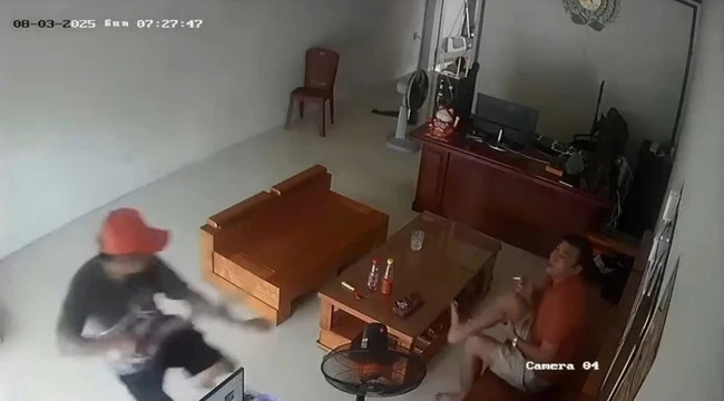 Người đàn ông bị chém đứt tay: Vụ tấn công kinh hoàng ở Hải Phòng - Ảnh 1. Người đàn ông bị chém đứt tay: Vụ tấn công kinh hoàng ở Hải Phòng - Ảnh 1.