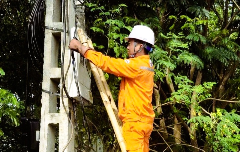 Hóa đơn tiền điện tăng cao: Gia đình ở thanh hóa hoang mang khi nhận gần 10 triệu đồng - Ảnh 1.
