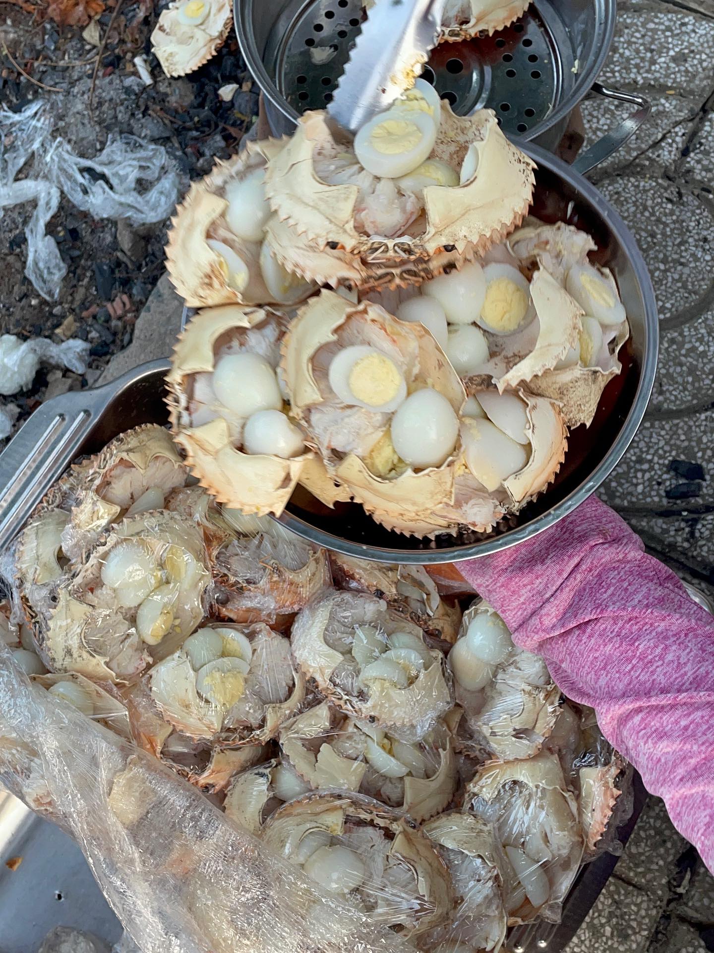 C&ocirc; b&eacute; 14 tuổi ở TPHCM g&acirc;y sốt với m&oacute;n b&aacute;nh m&igrave; gạch cua, chỉ mở b&aacute;n đ&uacute;ng 2 tiếng l&agrave; hết sạch 600 phần!- Ảnh 9.