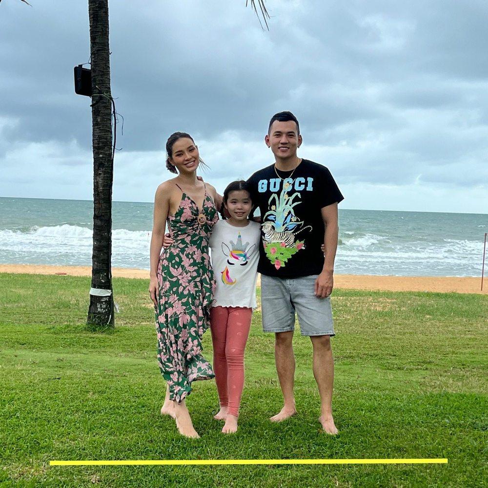 Chuyện tình của nam diễn viên Việt mang vàng, kim cương tới cưới mẹ đơn thân, có 1 con riêng - Ảnh 2.