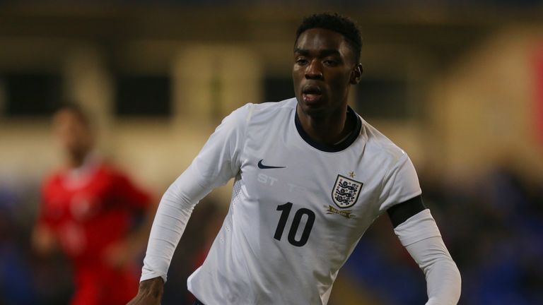 Con trai huyền thoại MU Devante Cole sắp sang Việt Nam thi đấu? - Ảnh 1. Con trai huyền thoại MU Devante Cole sắp sang Việt Nam thi đấu? - Ảnh 1.