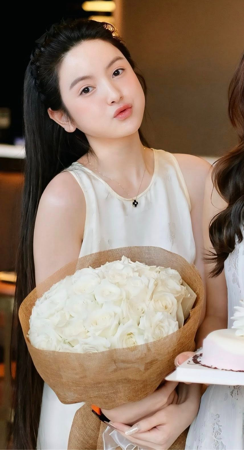 Netizen so s&aacute;nh c&aacute;ch Quang Hải bảo vệ Chu Thanh Huyền với Chủ tịch Vbiz im lặng mặc n&agrave;ng thơ bị toxic suốt 4 năm- Ảnh 1.