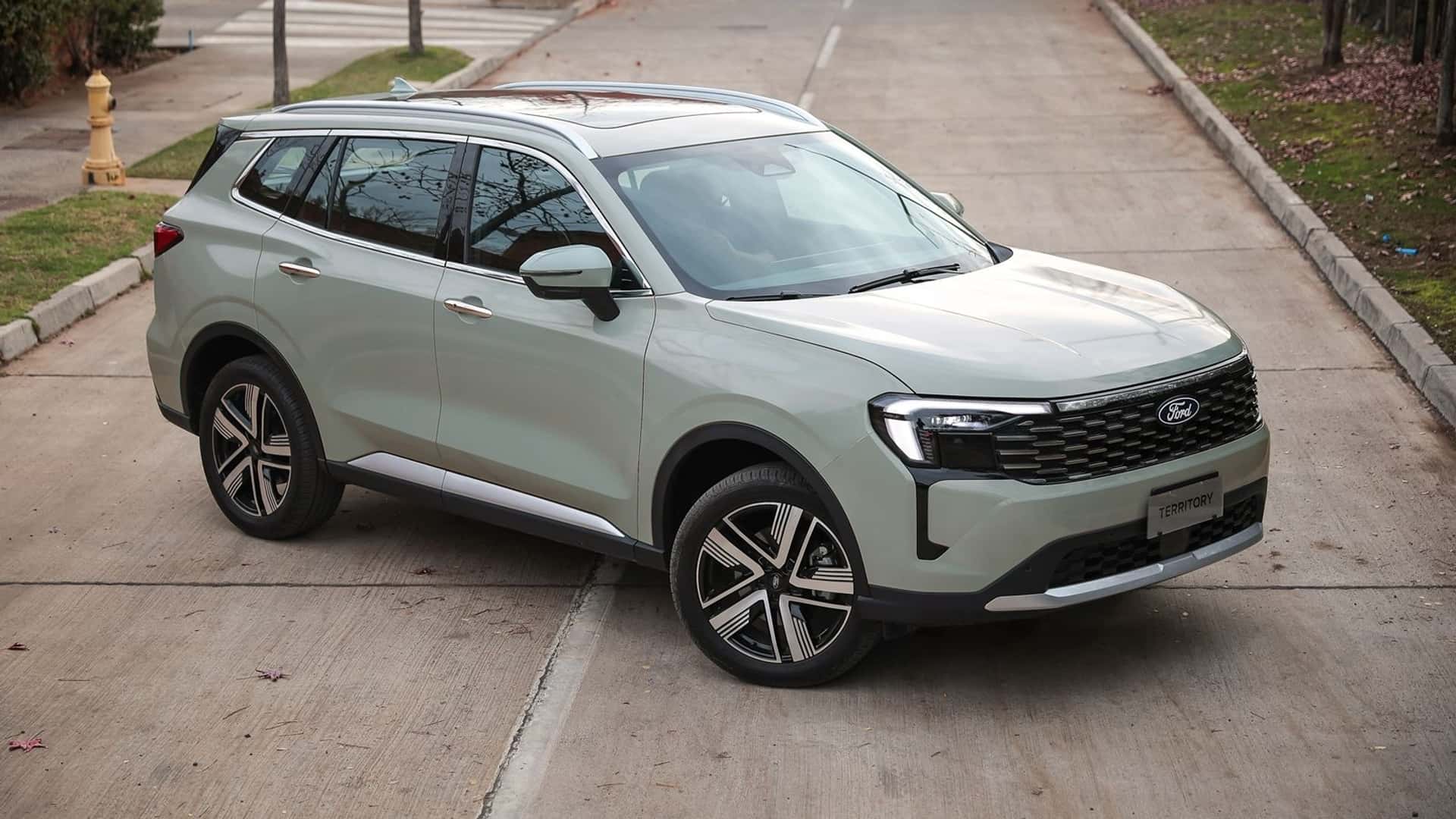 Lộ thay đổi tr&ecirc;n Ford Territory 2025 cho kh&aacute;ch Việt tham khảo trước khi 'chốt cọc': Th&ecirc;m tiện &iacute;ch, cắt một c&ocirc;ng nghệ từng vượt CX-5, Tucson - Ảnh 2.