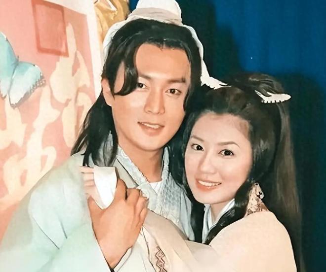Nam diễn viên bị vợ lừa sạch tài sản, còng lưng nuôi 6 đứa con không chung huyết thống- Ảnh 2. Nam diễn viên bị vợ lừa sạch tài sản, còng lưng nuôi 6 đứa con không chung huyết thống- Ảnh 2.