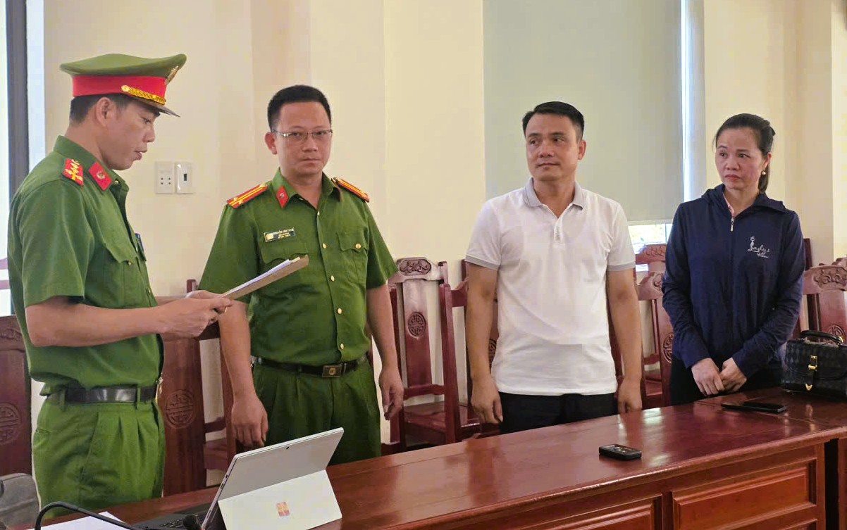 Vụ hiệu trưởng nâng khống điểm thi vào lớp 10 tại thanh hóa: Sự thật được phơi bày - Ảnh 1.