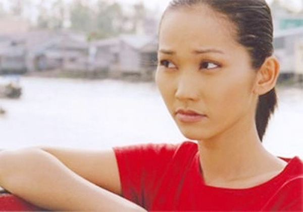 "Út Ráng" Kim Hiền: Tuổi 43 nhan sắc trẻ trung, cuộc sống hạnh phúc bình yên nơi trời Tây - Ảnh 2.