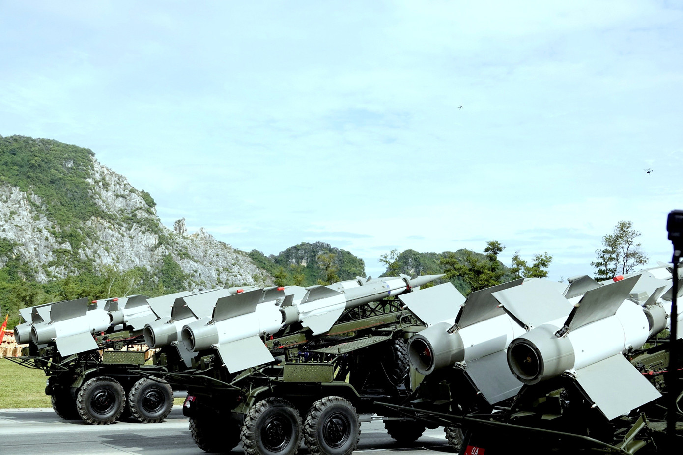 Vũ khí và khí tài quân sự do Việt Nam sản xuất và hiện đại hóa - Ảnh 5.