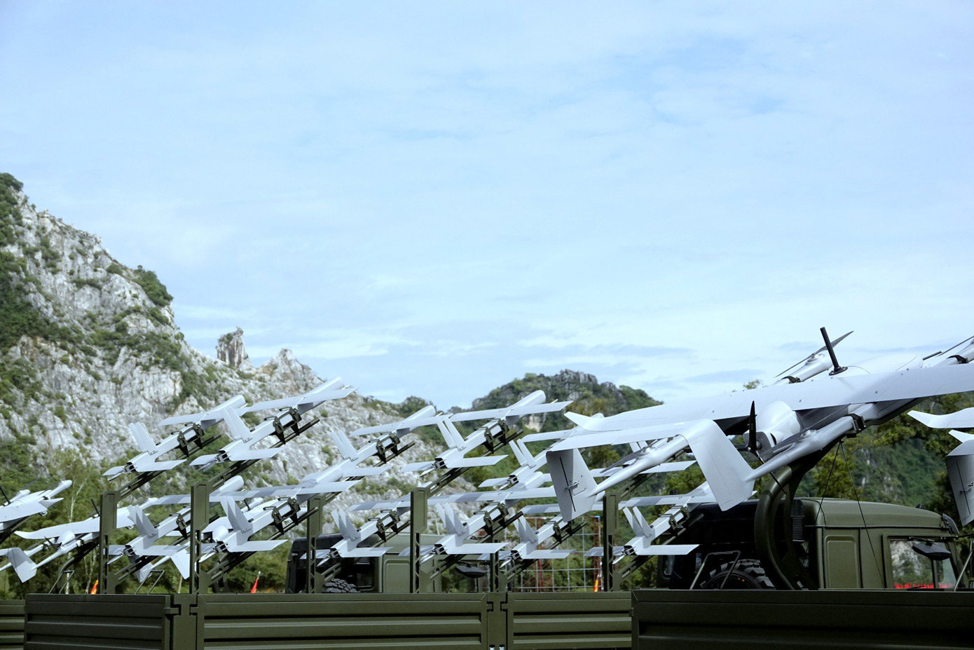 Vũ khí và khí tài quân sự do Việt Nam sản xuất và hiện đại hóa - Ảnh 10.