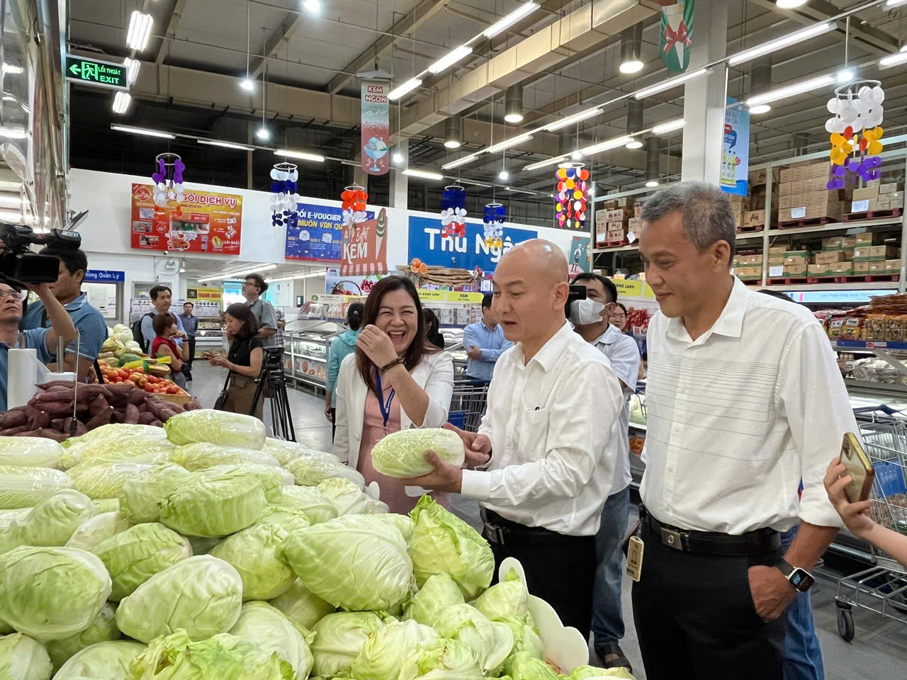 Gắn tick xanh tr&aacute;ch nhiệm l&ecirc;n sản phẩm thực phẩm: Người ti&ecirc;u d&ugrave;ng chọn sự minh bạch - Ảnh 3.