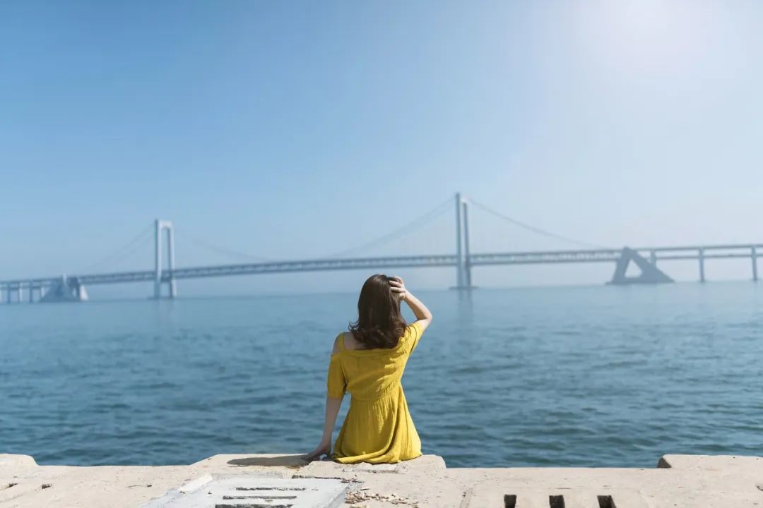 Nhận diện 4 KIỂU NÓI CHUYỆN của người EQ thấp khiến người khác khó chịu - Ảnh 1.