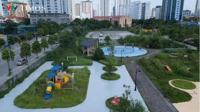 Hà Nội: Công viên 744 tỷ giữa khu đô thị khát xanh rơi vào cảnh nhếch nhác - Ảnh 1.