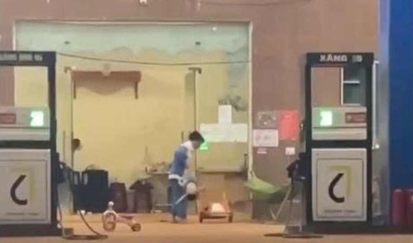 Vì sao mẹ bé 16 tháng tuổi bãi nại cho chị dâu bạo hành trẻ em? - Ảnh 1.