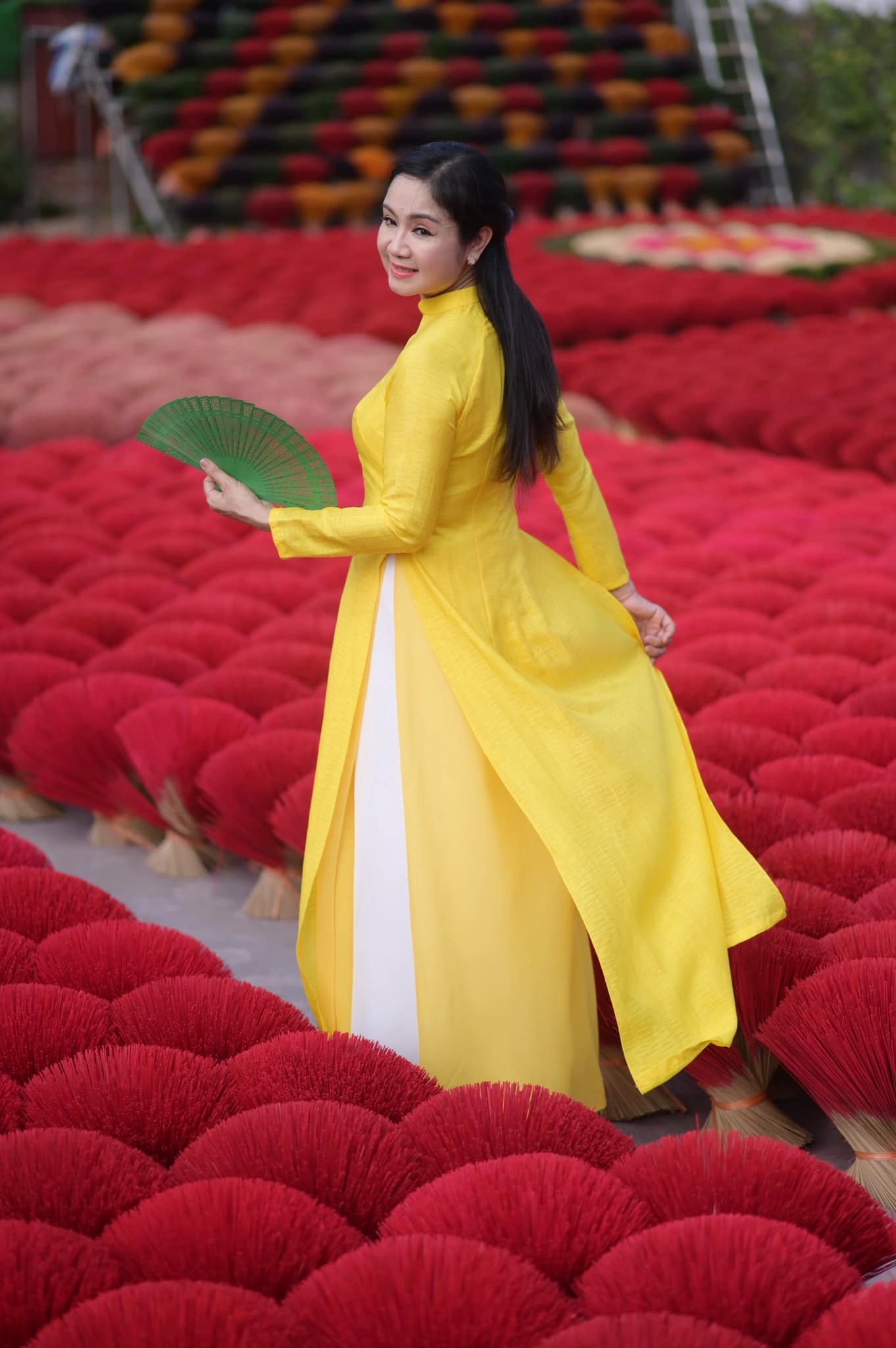 NSND Thu Hà: Mỹ nhân cổ trang đẹp nhất Việt Nam - Ảnh 11.