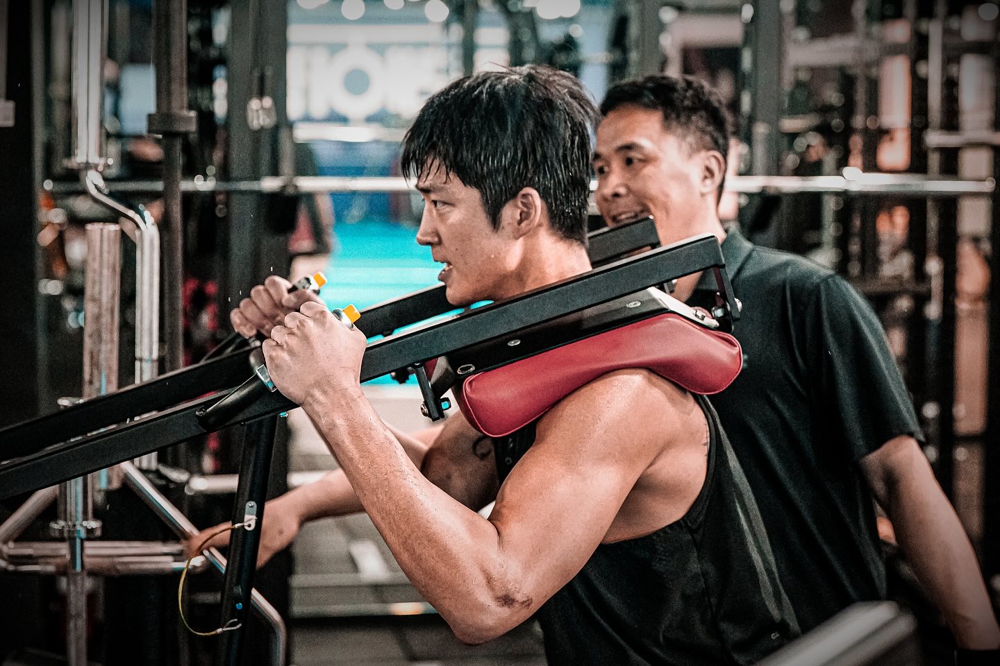 &ldquo;Nam thần&rdquo; b&oacute;ng rổ cao 2m03 hot rần rần v&igrave; visual đẹp như idol, c&ocirc;ng khai b&agrave;y tỏ t&igrave;nh &yacute; với Jennie (BLACKPINK)- Ảnh 11.