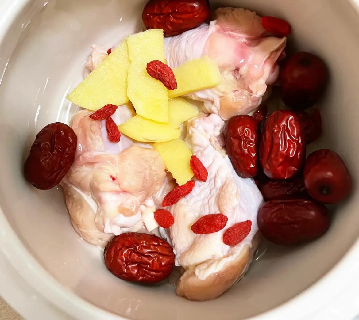 Đón tiết Lập Thu với 4 món canh bổ dưỡng: Chống lạnh, dưỡng dạ dày, tăng sức đề kháng- Ảnh 2. Đón tiết Lập Thu với 4 món canh bổ dưỡng: Chống lạnh, dưỡng dạ dày, tăng sức đề kháng- Ảnh 2.