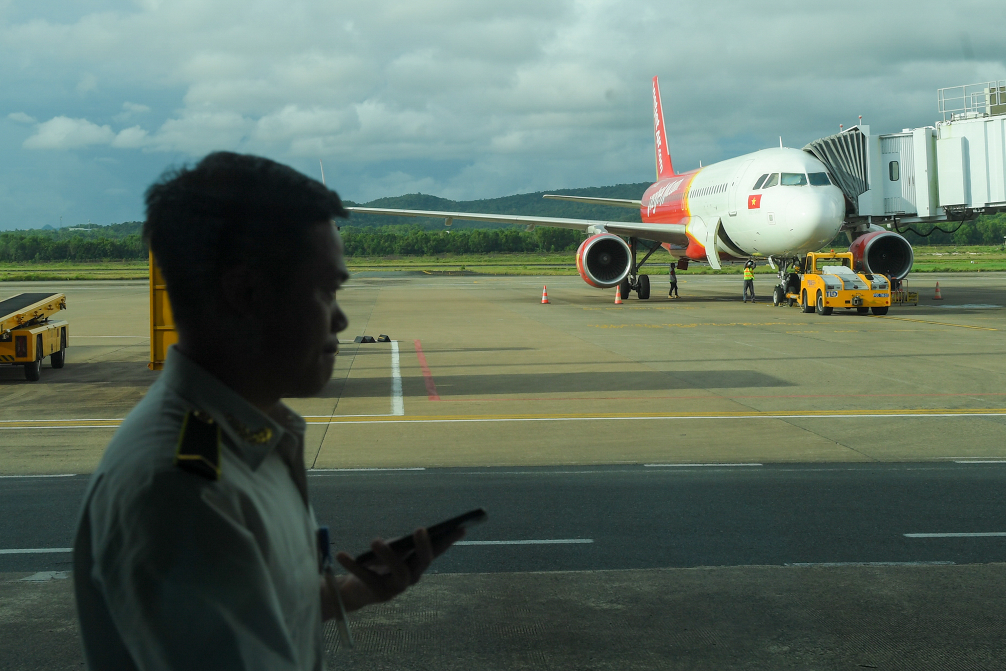 3 hòn đảo có sân bay ở Việt Nam: Nơi là thiên đường nghỉ dưỡng, nơi có đường cao tốc, nơi thu hơn 3.000 tỷ mỗi năm nhờ du lịch- Ảnh 3.