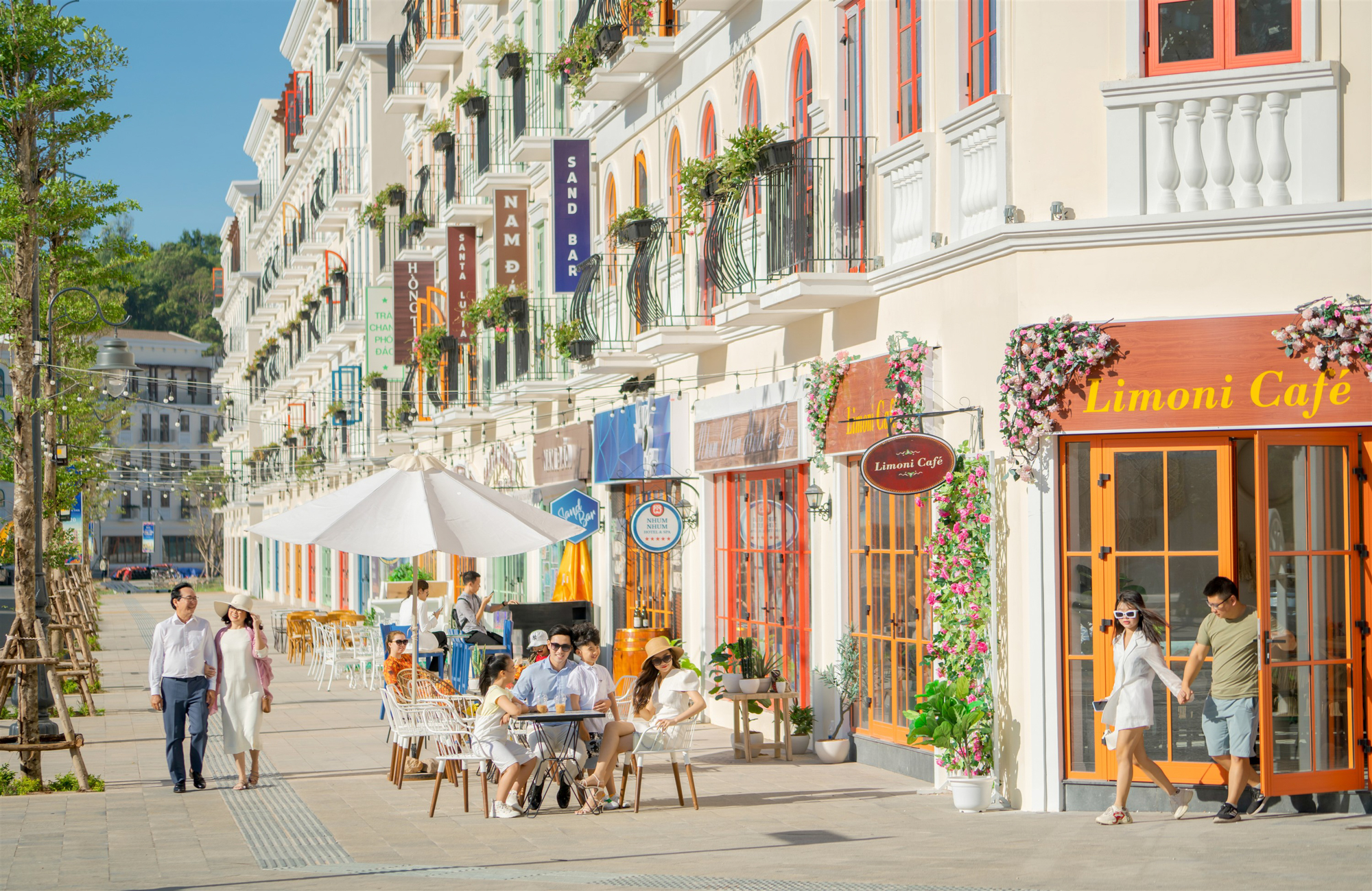 3 hòn đảo có sân bay ở Việt Nam: Nơi là thiên đường nghỉ dưỡng, nơi có đường cao tốc, nơi thu hơn 3.000 tỷ mỗi năm nhờ du lịch- Ảnh 4.