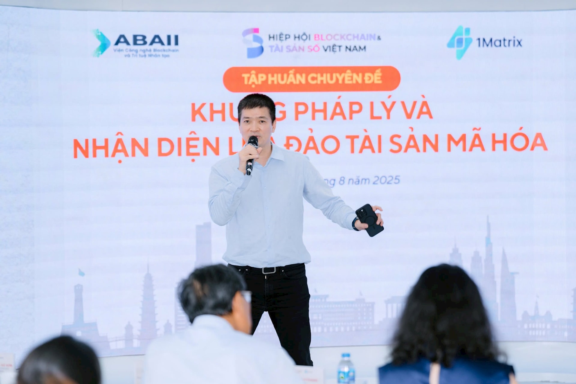 Lừa đảo qua mạng tăng mạnh: Hơn 1 . 500 Vụ , thiệt hại 1 . 660 Tỷ đồng tại Việt Nam - Ảnh 2. Lừa đảo qua mạng tăng mạnh: Hơn 1 . 500 Vụ , thiệt hại 1 . 660 Tỷ đồng tại Việt Nam - Ảnh 2.