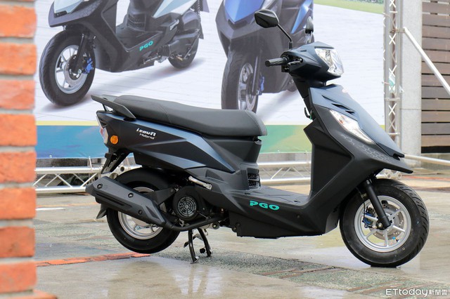 Xe tay ga 125cc hybrid "xăng điện" đầu tiên ra mắt: "Ăn xăng" chỉ 1,5 lít/100km, giá từ 46 triệu đồng - Ảnh 2. Xe tay ga 125cc hybrid "xăng điện" đầu tiên ra mắt: "Ăn xăng" chỉ 1,5 lít/100km, giá từ 46 triệu đồng - Ảnh 2.