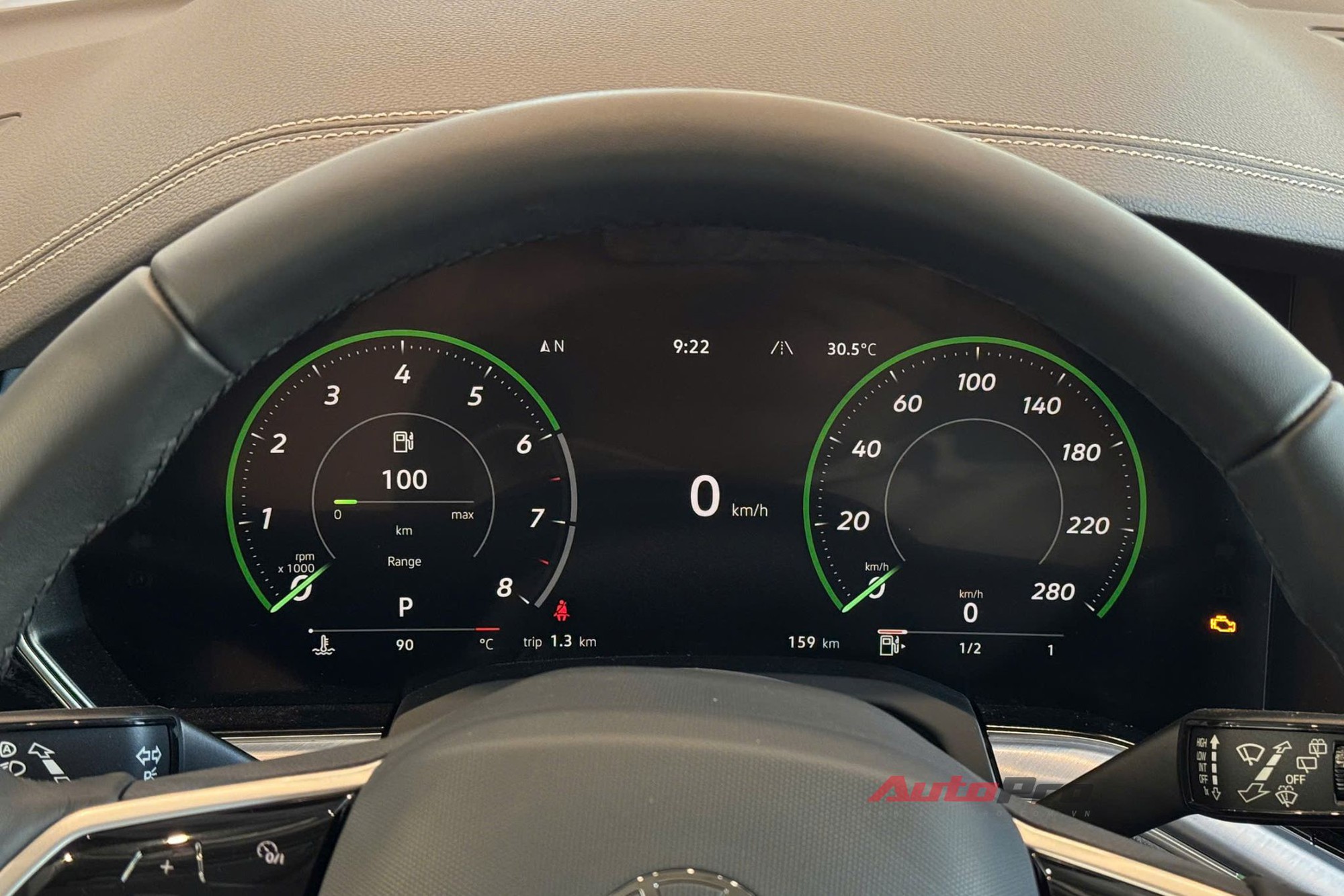 Chênh 31 triệu đồng, chọn VW Touareg 'full' hay Lexus RX 'base': Bảng so sánh dưới đây chỉ ra mọi khác biệt giữa hai xe- Ảnh 10. Chênh 31 triệu đồng, chọn VW Touareg 'full' hay Lexus RX 'base': Bảng so sánh dưới đây chỉ ra mọi khác biệt giữa hai xe- Ảnh 10.