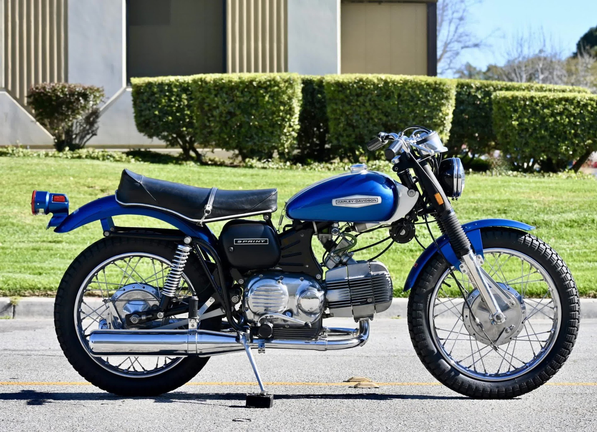 Harley-Davidson hồi sinh Sprint, mẫu mô tô giá rẻ hướng đến người mới chơi, ra mắt năm 2026- Ảnh 3.