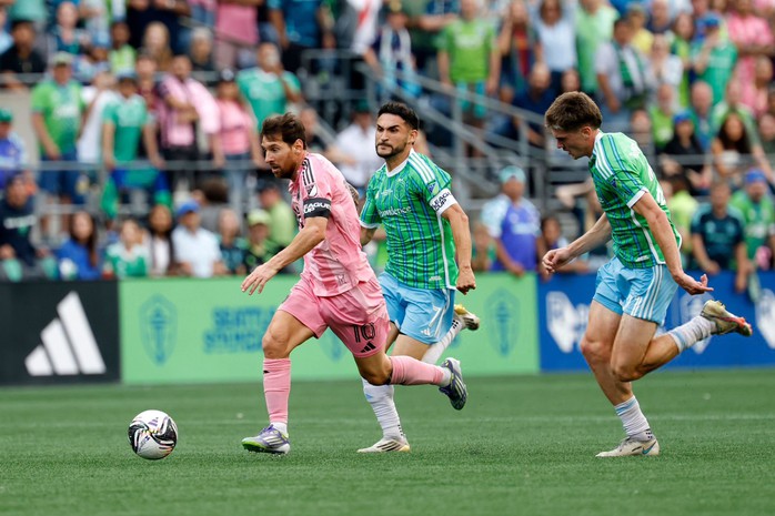 Messi bất lực, Inter Miami về nhì trong cảnh hỗn loạn- Ảnh 3. Messi bất lực, Inter Miami về nhì trong cảnh hỗn loạn- Ảnh 3.