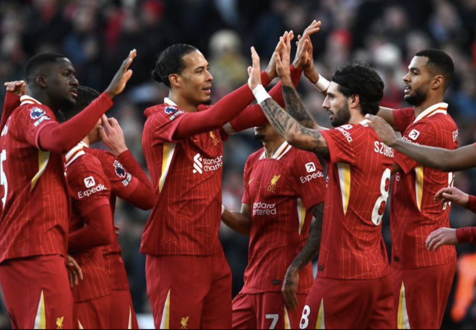 Liverpool đạt thỏa thuận chiêu mộ Alexander Isak với giá kỷ lục- Ảnh 6. Liverpool đạt thỏa thuận chiêu mộ Alexander Isak với giá kỷ lục- Ảnh 6.