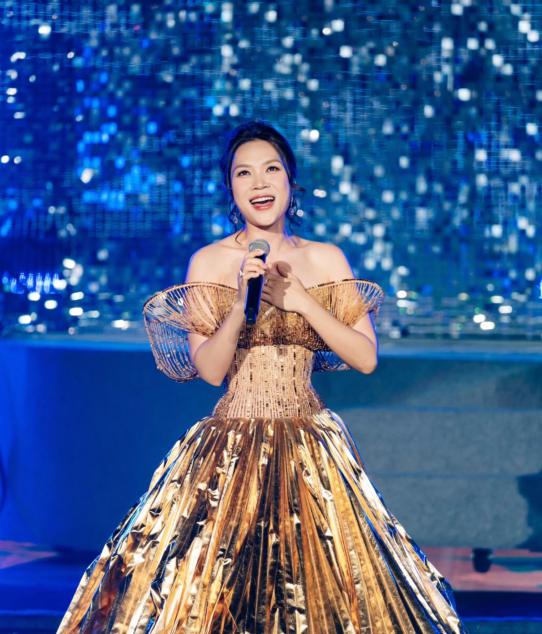 2 m&oacute;n nước chống gi&agrave; của Mỹ T&acirc;m: To&agrave;n m&oacute;n d&acirc;n d&atilde; cứ ra chợ l&agrave; c&oacute;, vừa ngập collagen vừa thải mỡ giữ eo thon- Ảnh 3.