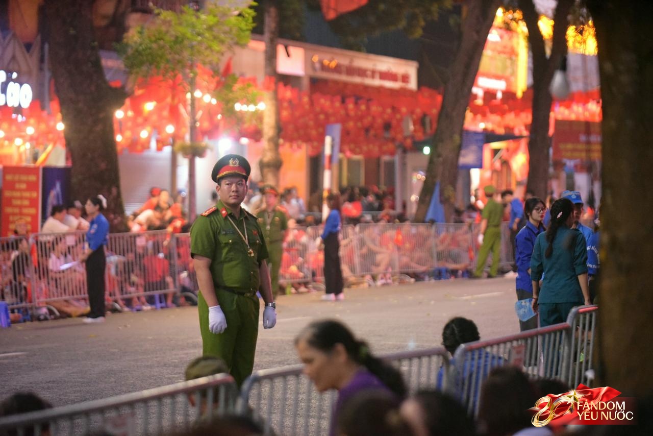 Lời chào đầu tiên của buổi sáng Tết Độc Lập: “Xin chúc sức khoẻ bà con nha”- Ảnh 6.