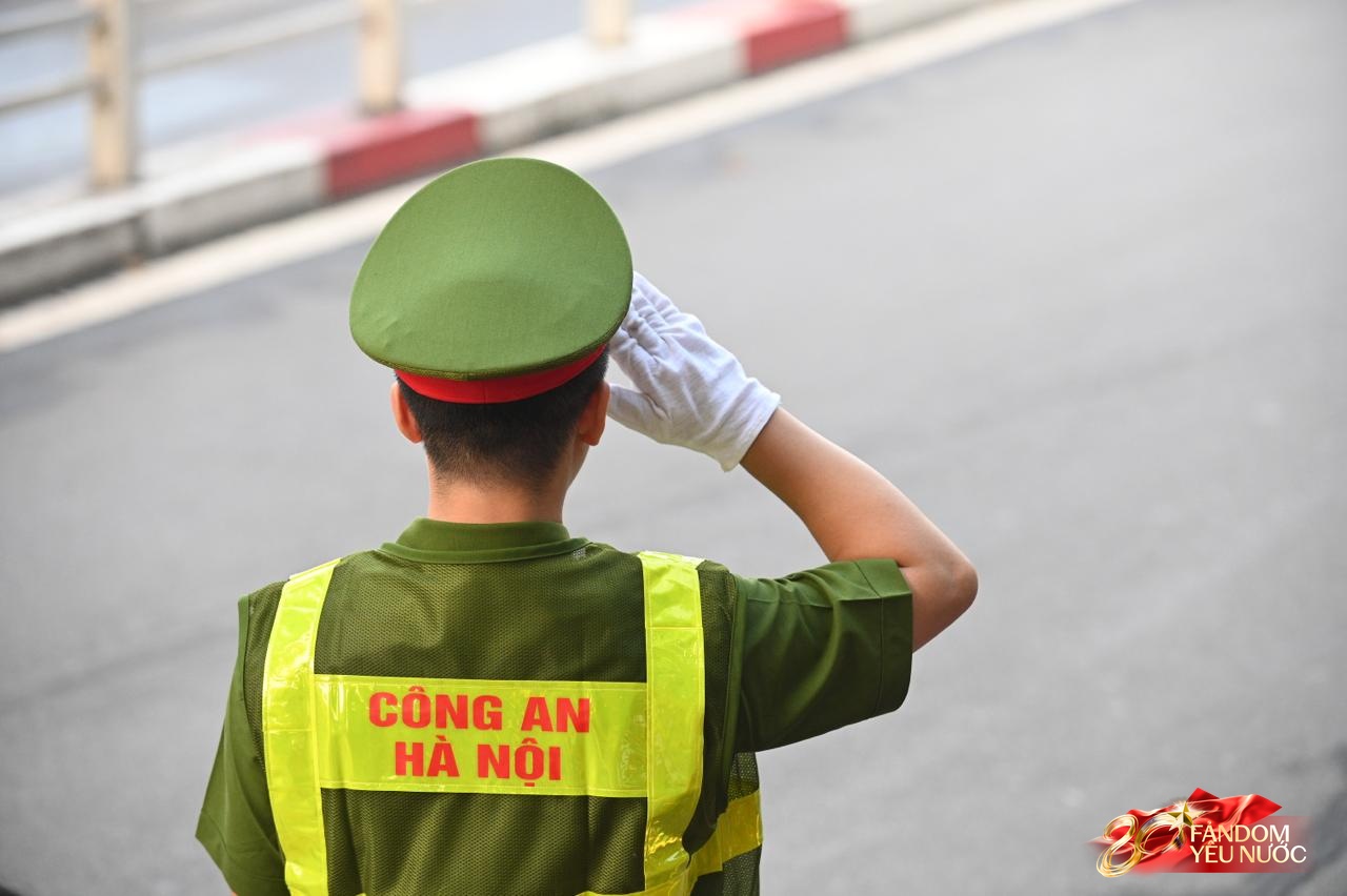 6h30 sáng 2/9: Lễ diễu binh diễu hành kỷ niệm 80 năm Quốc khánh chính thức bắt đầu- Ảnh 2.