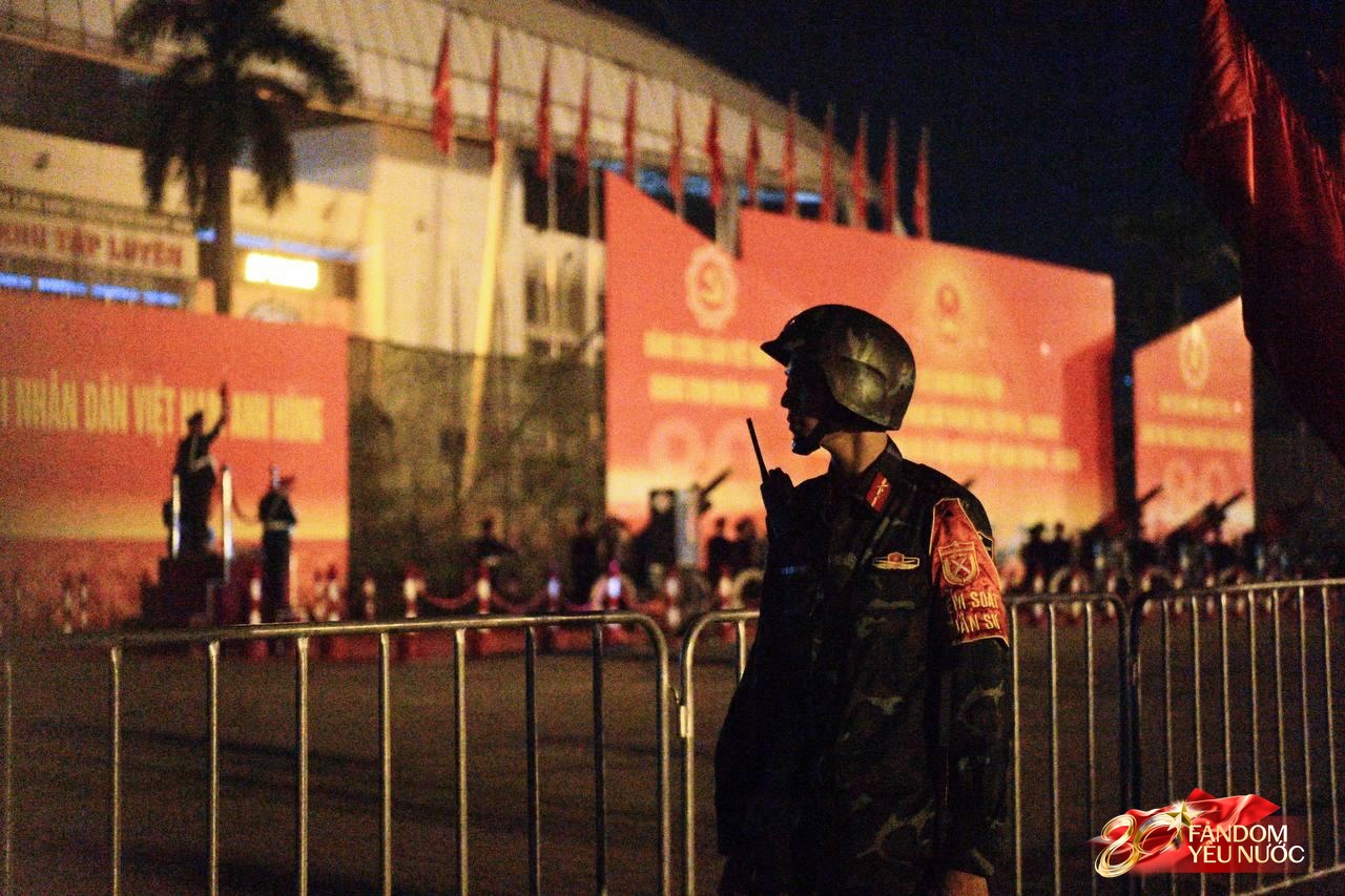 5 giờ sáng tại Quảng trường Ba Đình: Các khối đã bắt đầu di chuyển vào vị trí- Ảnh 6.