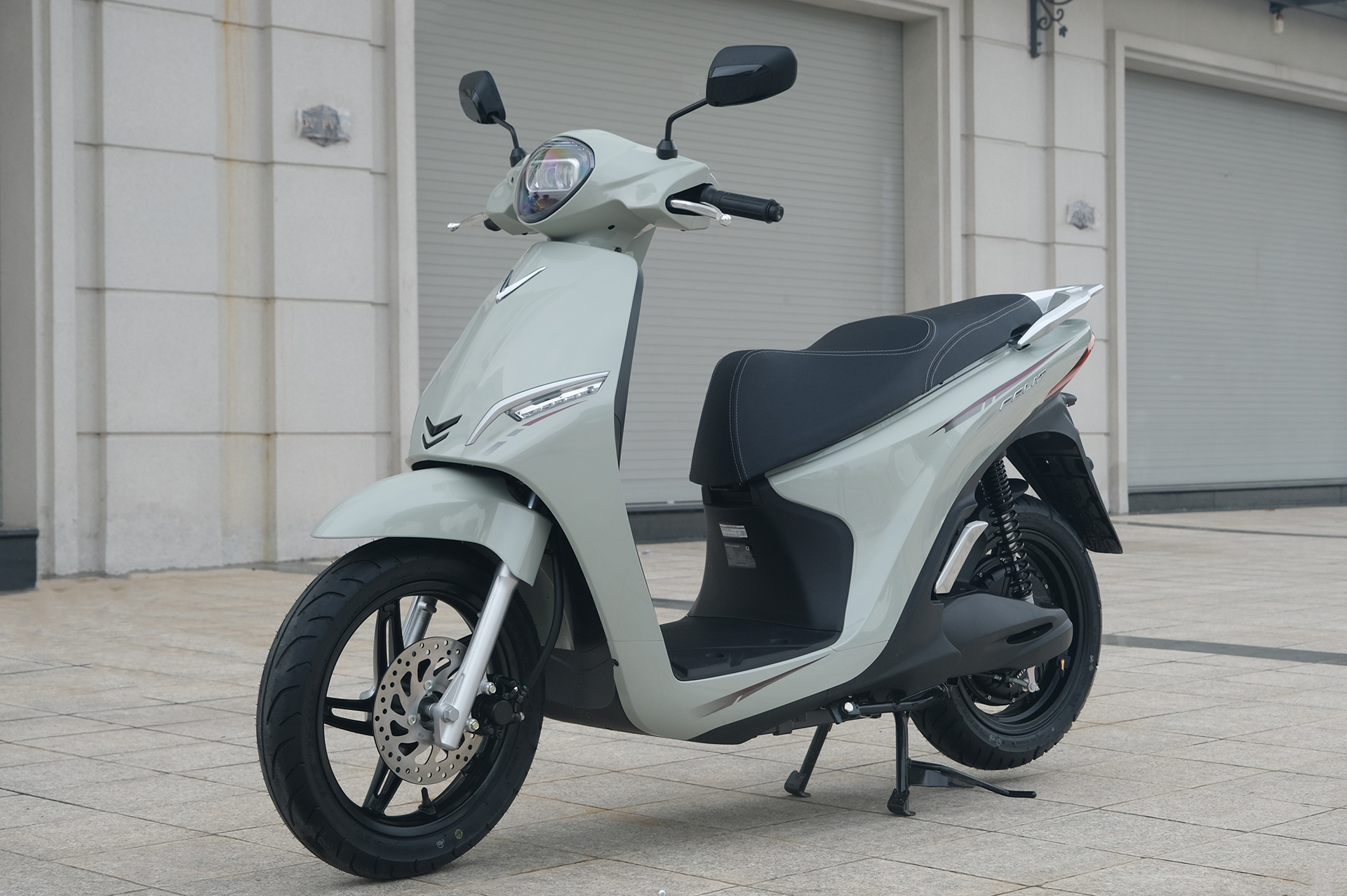VinFast ra mắt thêm 3 xe máy điện 2 pin, giá thấp nhất 22,7 triệu đồng - Ảnh 3.