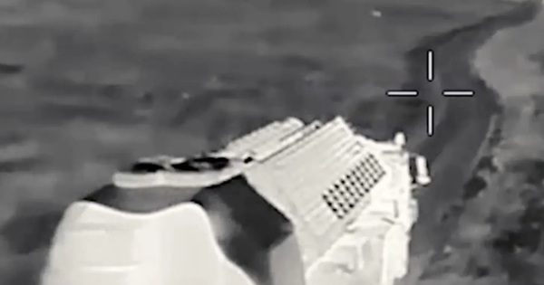 Đặc nhiệm Nga bắt giữ sĩ quan T&igrave;nh b&aacute;o Ukraine tại Zaporizhia trong chiến dịch th&agrave;nh c&ocirc;ng - Ảnh 2.