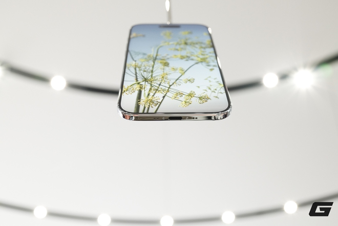 IPhone Air siêu mỏng ra mắt: Đối thủ đáng gờm của Galaxy S25 và iPad Pro - Ảnh 5. IPhone Air siêu mỏng ra mắt: Đối thủ đáng gờm của Galaxy S25 và iPad Pro - Ảnh 5.