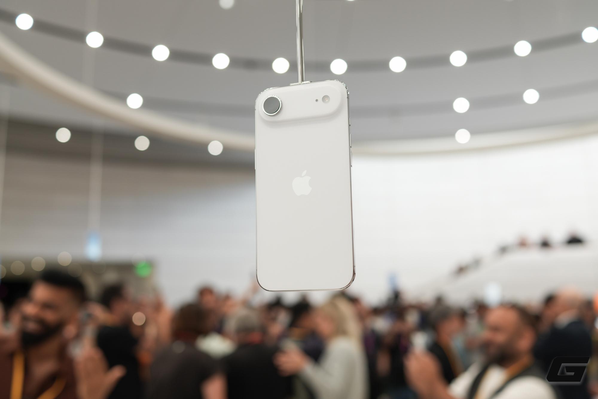 Vì Sao Apple Bỏ Con Số 17 Trên Iphone Air? 7 Photo 1757484877680 1757484878406323418527 1757488433454 1757488434215531239363