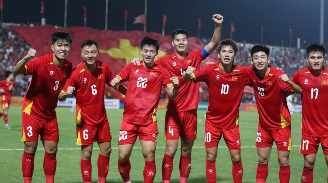 Báo Indonesia thán phục U23 Việt Nam, mô tả thất bại của đội nhà là “đặc biệt đau đớn” - Ảnh 1. Báo Indonesia thán phục U23 Việt Nam, mô tả thất bại của đội nhà là “đặc biệt đau đớn” - Ảnh 1.