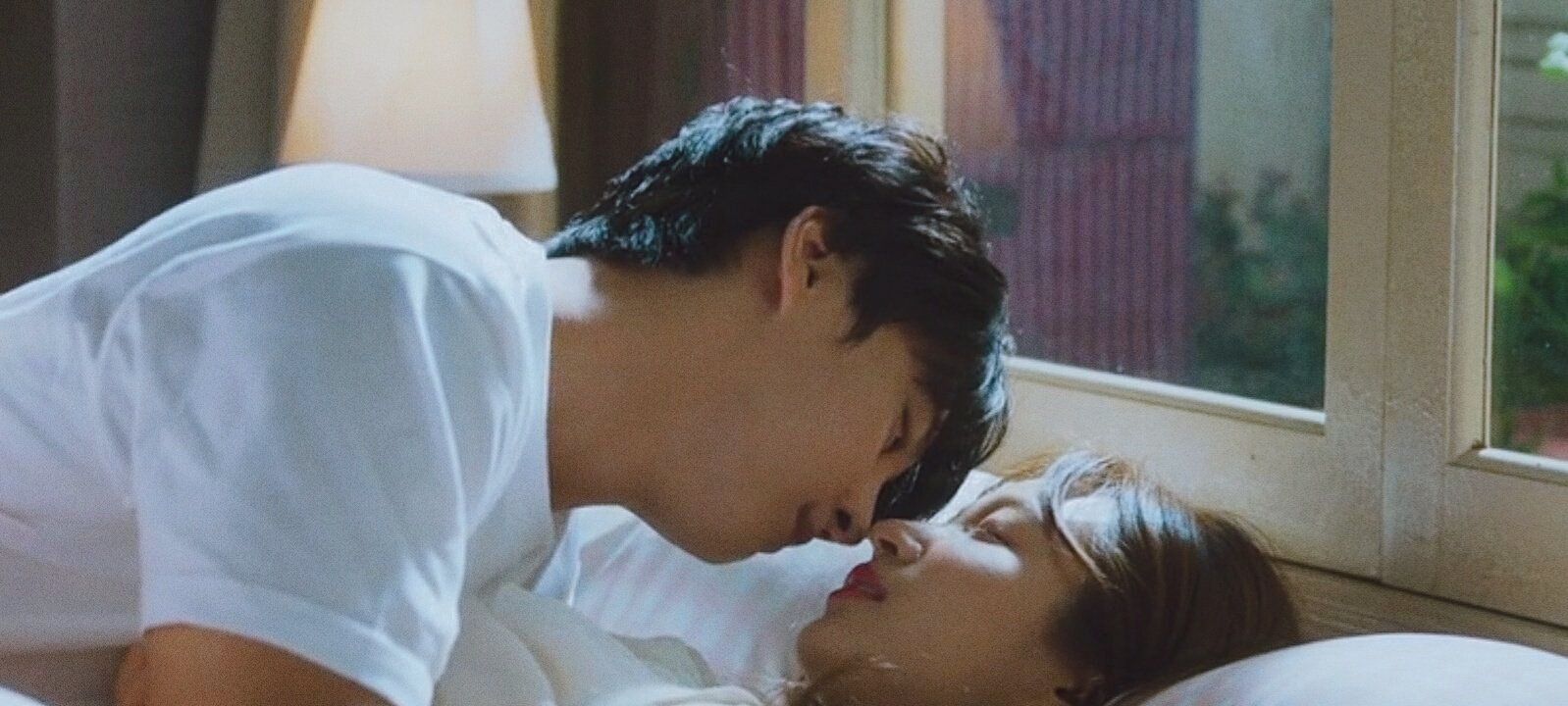 - Ảnh 4. - Ảnh 4.