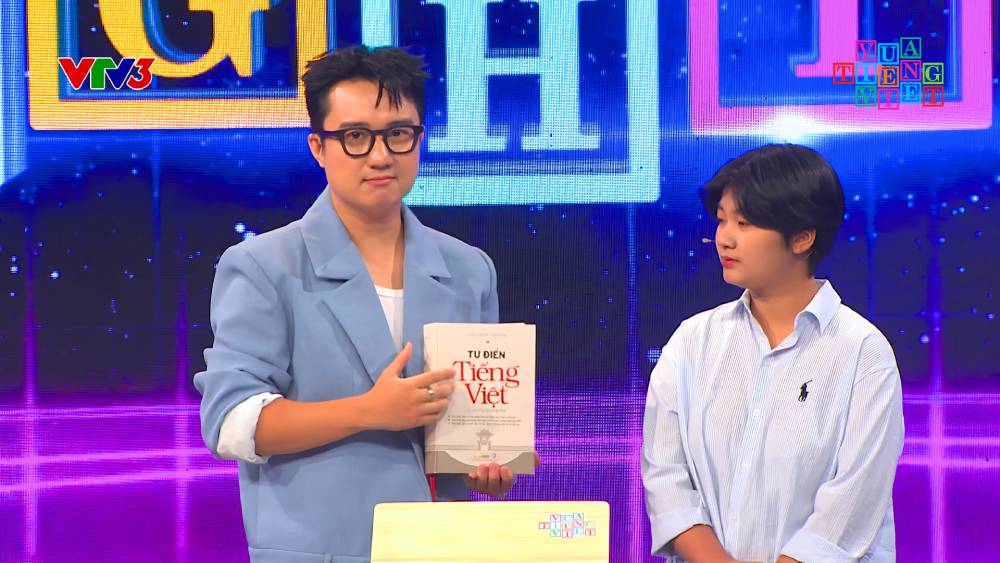 BTV Sơn Lâm thay NSNS Xuân Bắc dẫn Vua Tiếng Việt mùa 5: "Tôi sung sướng rụng rời" - Ảnh 2.